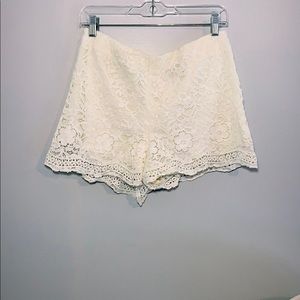 White lace shorts